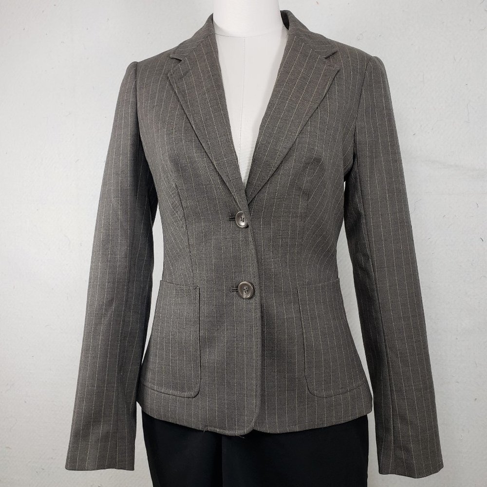 Limited Gray Pin Stripe NWOT 2-Button Blazer, 4